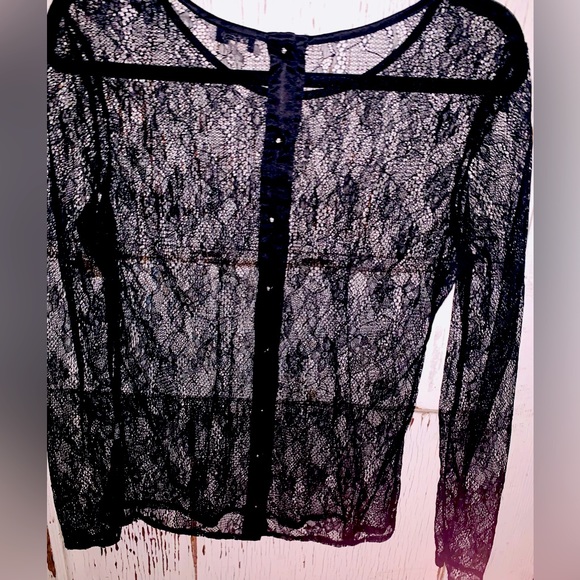 Black Lace Long Sleeve Blouse- Buttons up the back! - Picture 4 of 5